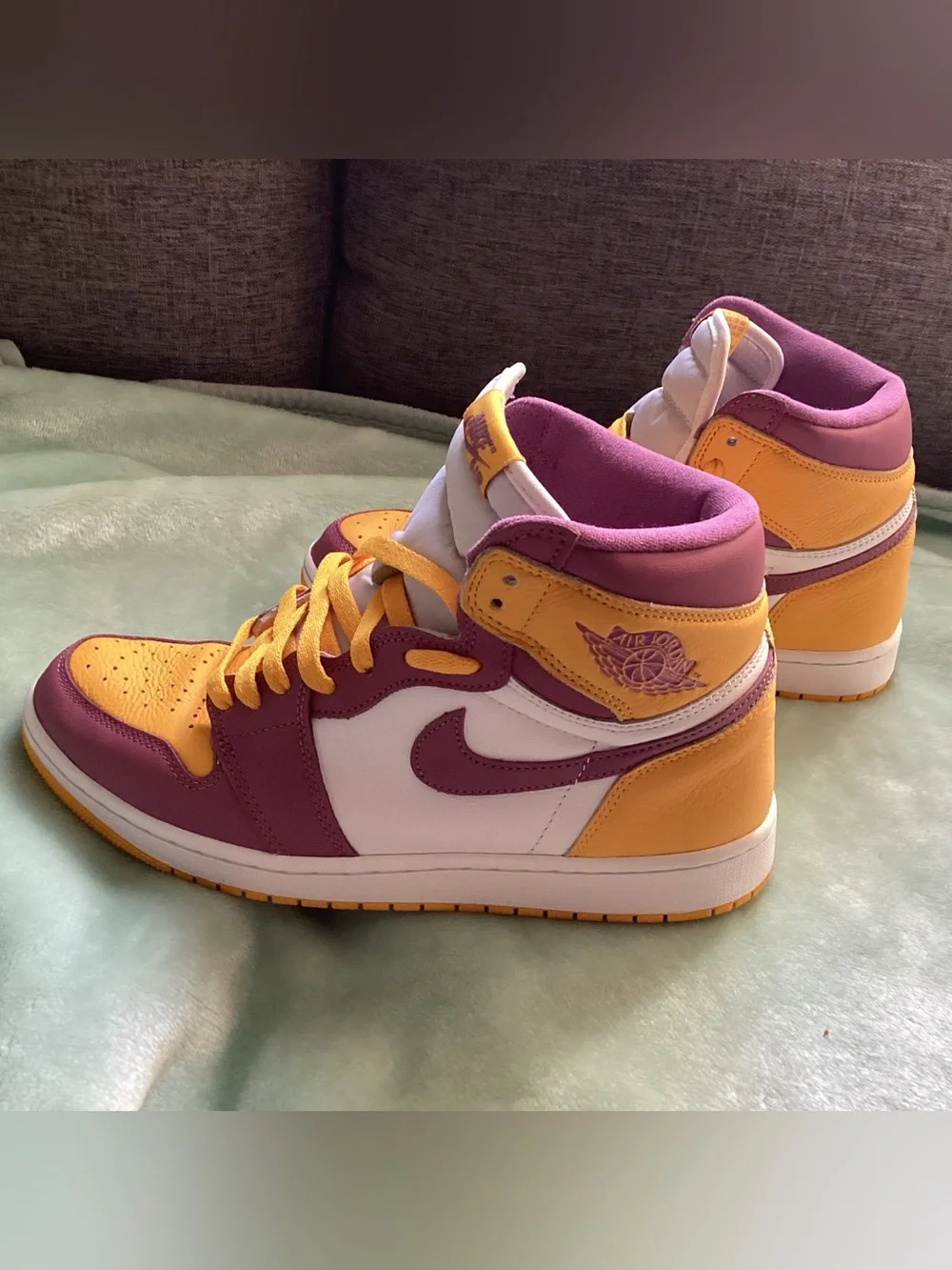 Nike  Air Jordan 1 Retro High OG 
